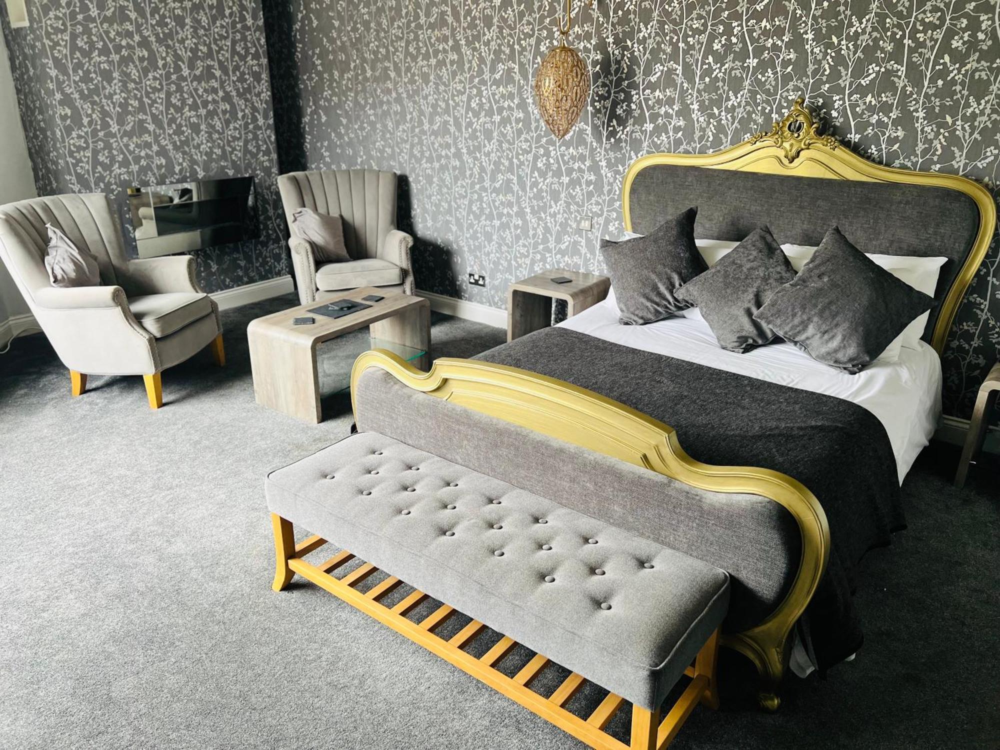 The Popinjay Hotel Larkhall  Bagian luar foto